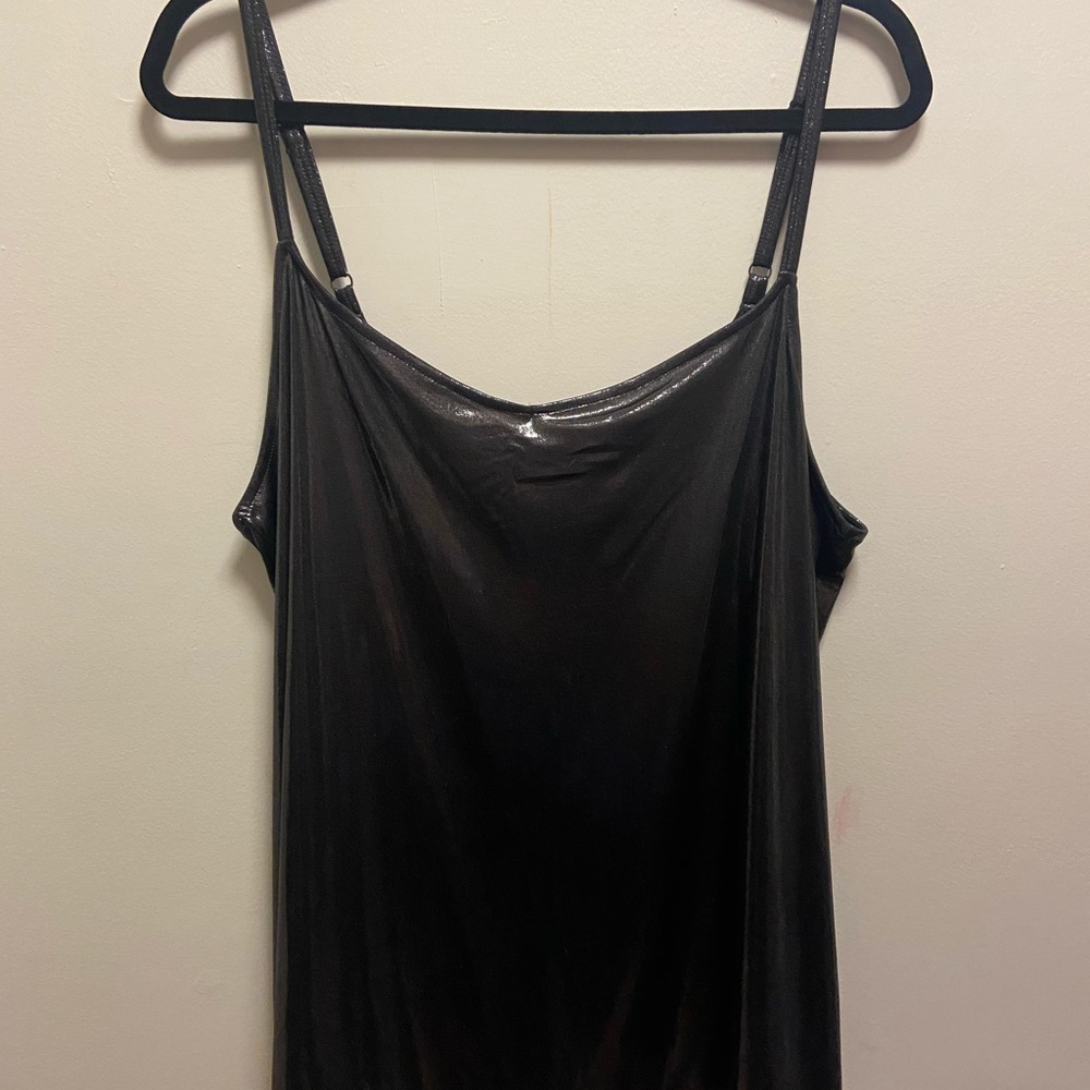 DARK GREY LIQUID SHINE SWING CAMI